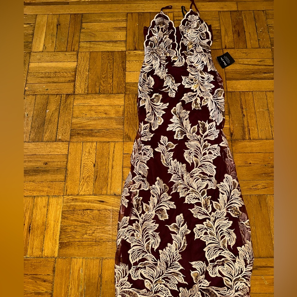 Women's Wine Red  Sequin Fashion Nova  Formal Gown | Size S | Prom Dress| Formal